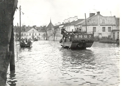 76.jpg
