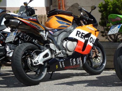 P1010977_1.jpg