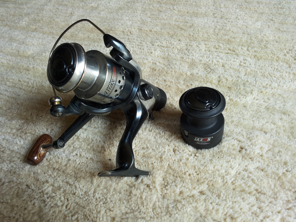 Jaxon Atrax ax300.jpg